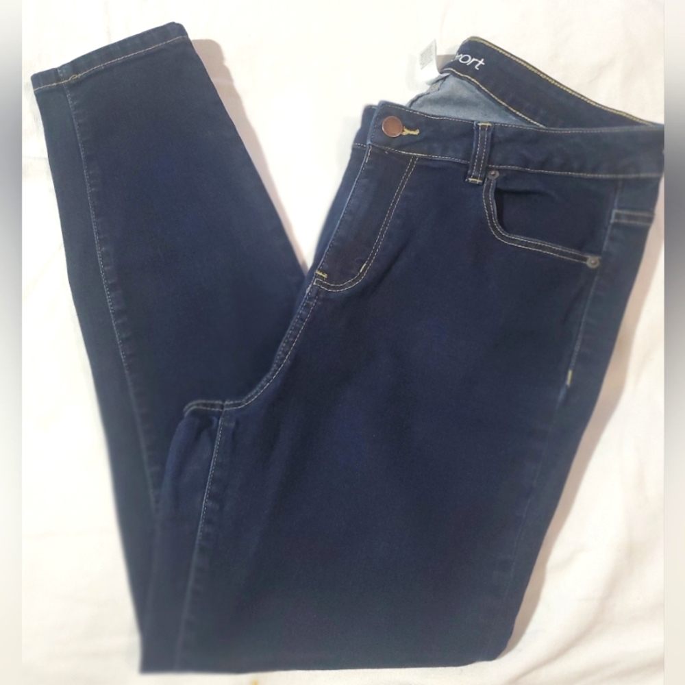 COPY - Ladies Skinny Jeans